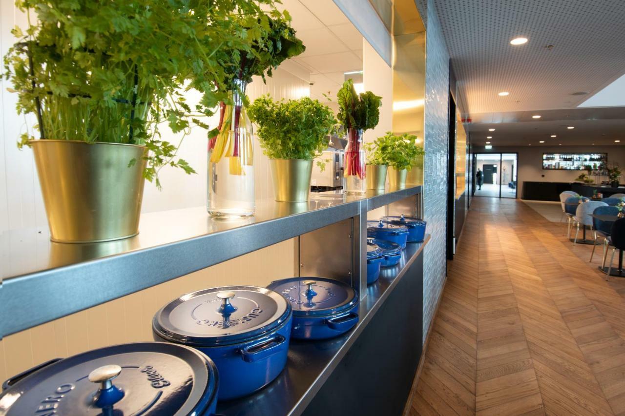 Mandal Hotel מראה חיצוני תמונה